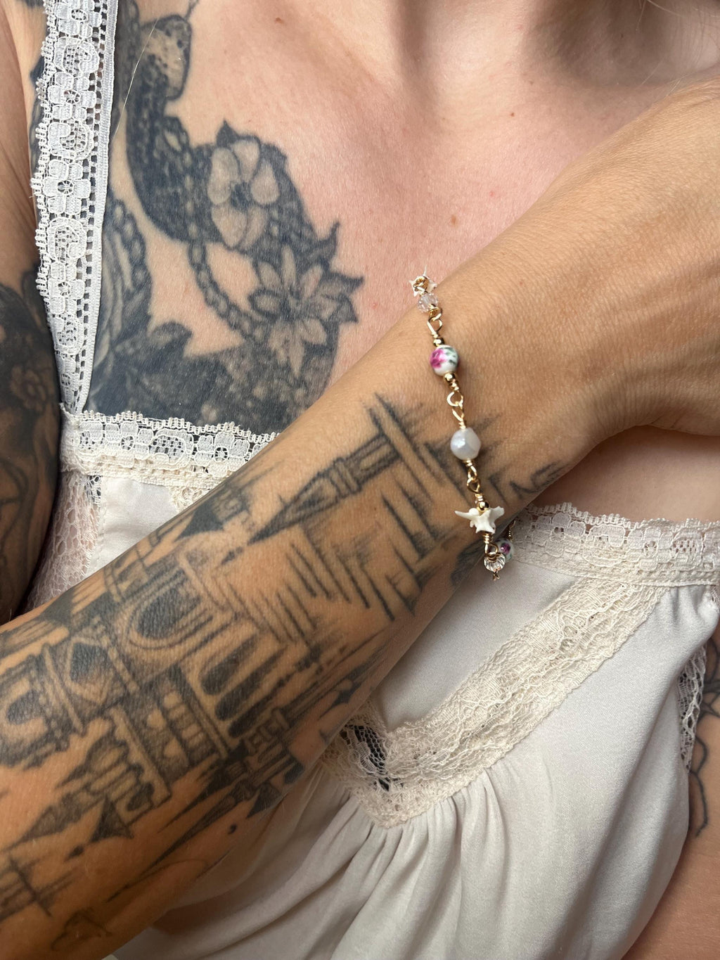 Pink Floral Ceramic, Freshwater Pearl, Rattlesnake Vertebrae & Crystal Bracelet – 18k Gold-Plated